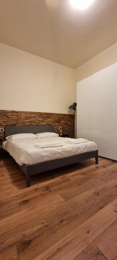Dv Garda Suite Campione del Garda Exterior foto